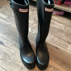 Black Hunter Rain Boots ✨ Brand New ✨